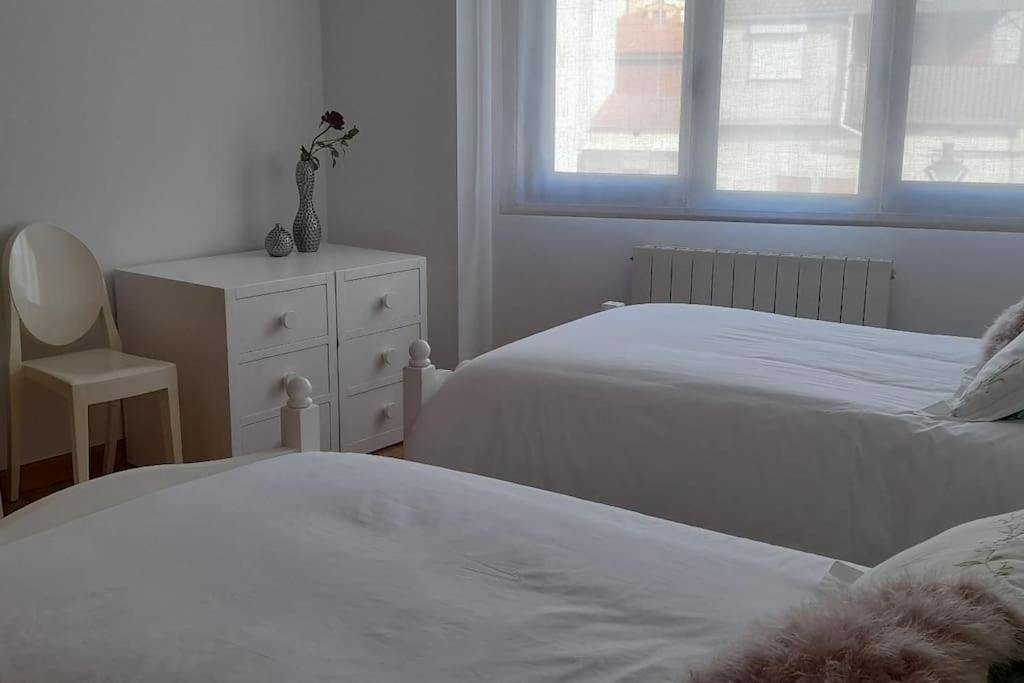 Alojamiento Centrico La Buganvilla Aranda de Duero Esterno foto